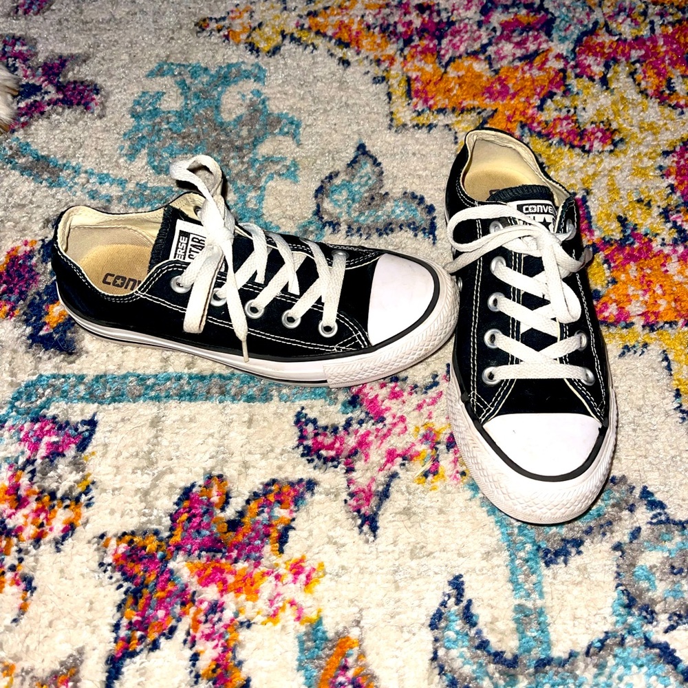 Black Converse Size 6 - Used